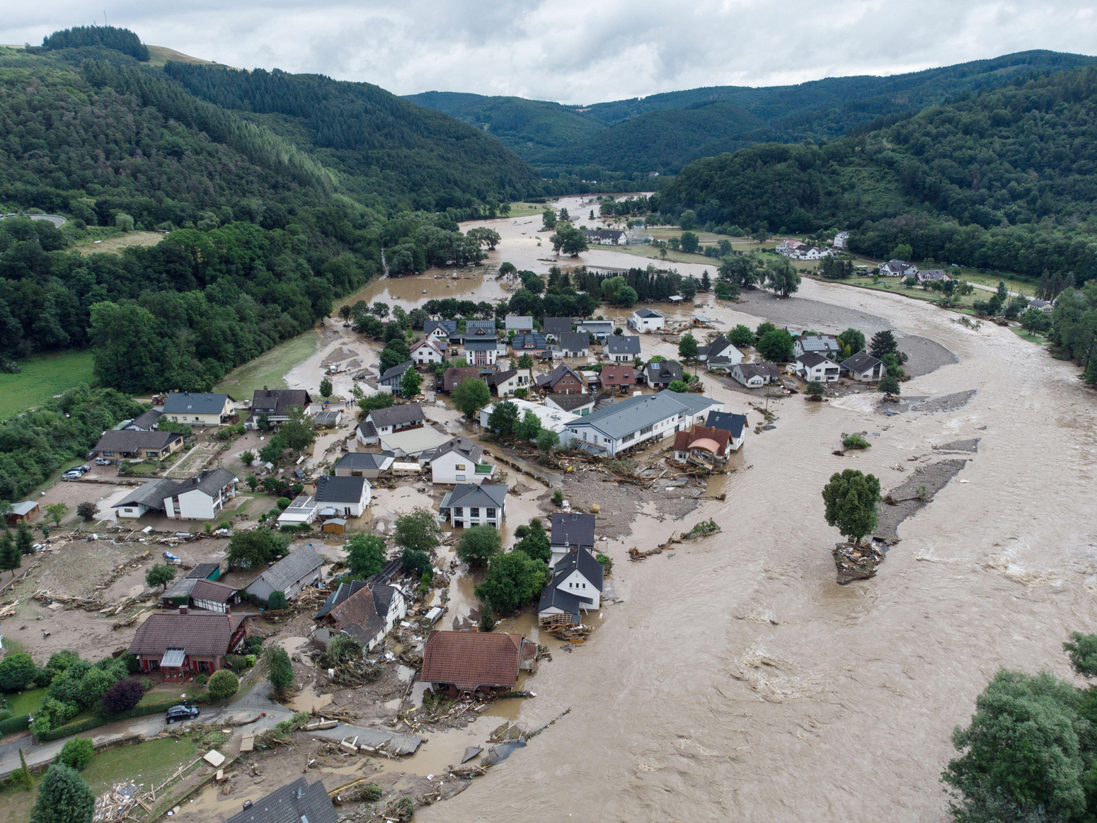 The village of Insol in Rhineland-Palatinate is largely flooded after massive rainfall