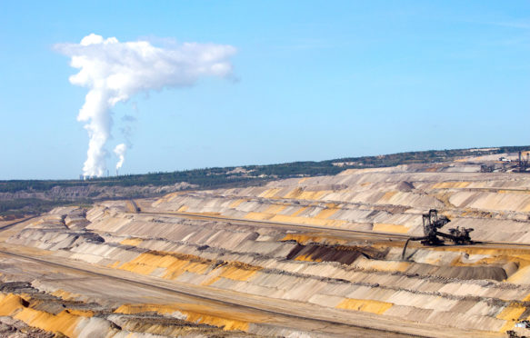 德国Garzweiler的露天煤矿。信贷：JLBvdWOLF/Alamy Stock Photo。D36T92