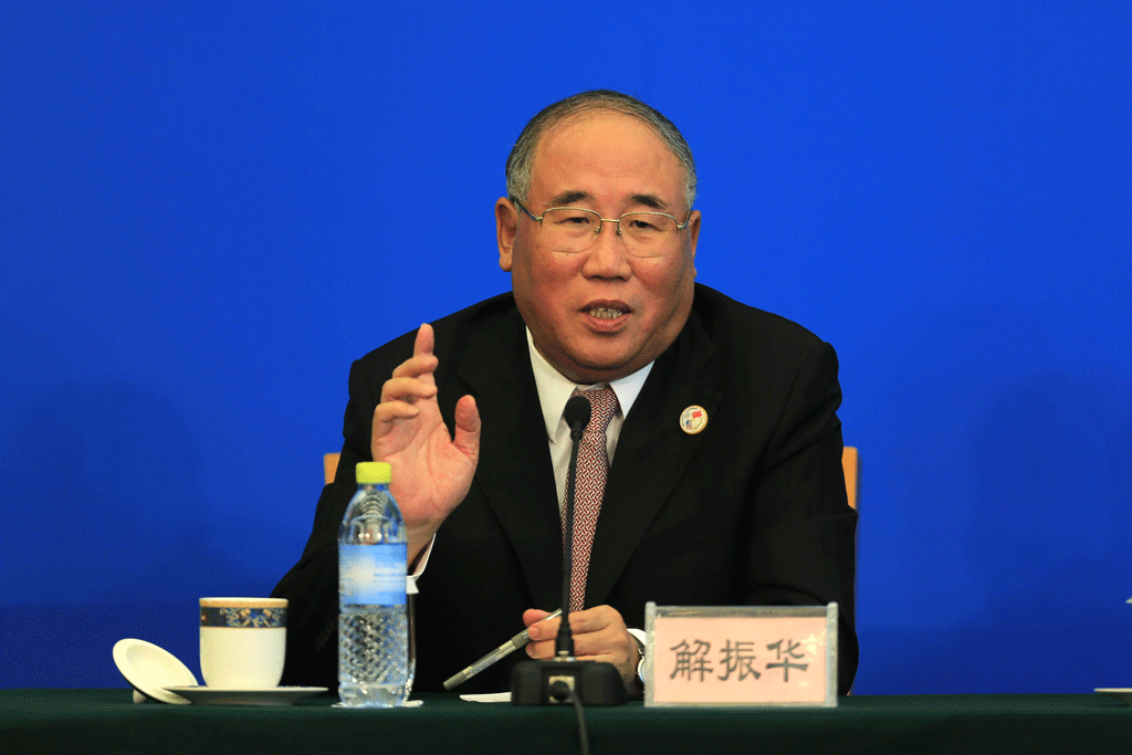 Xie-Zhenhua,-Chinas-special-representative-on-climate-change,-attends-a-press-briefing